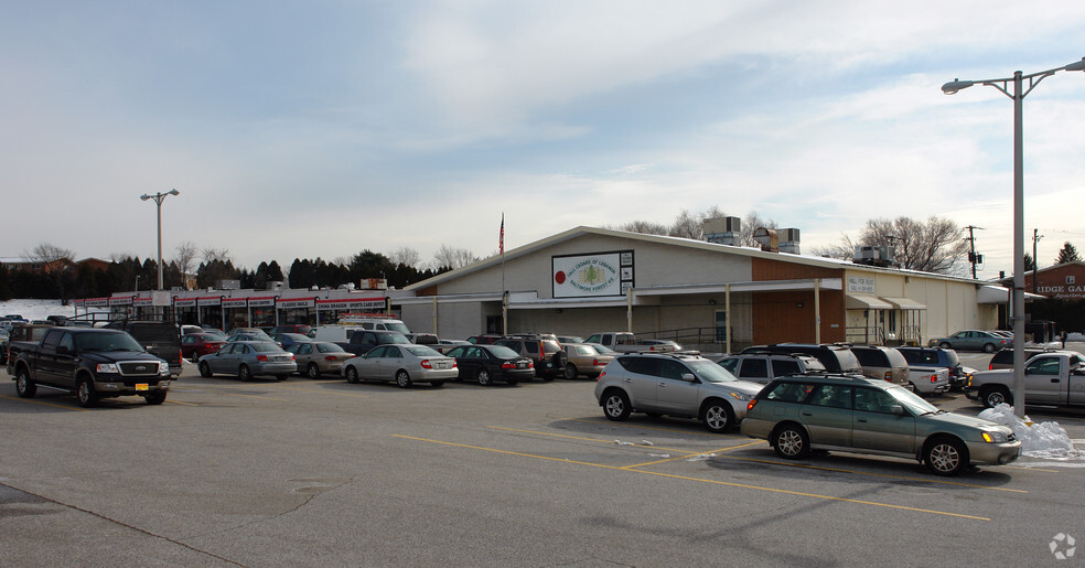 2501-2537 Putty Hill Ave, Parkville, MD à louer - Photo principale – Image 1 sur 4
