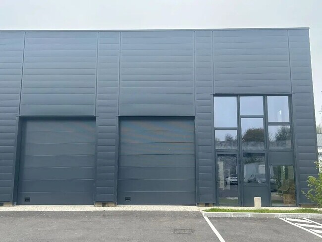 Plus de détails pour Industriel/Logistique à vendre