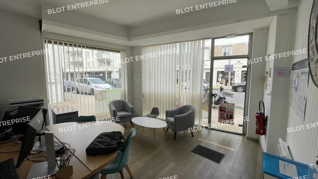 Local commercial dans La Baule-Escoublac à vendre Photo intérieure– Image 1 sur 5