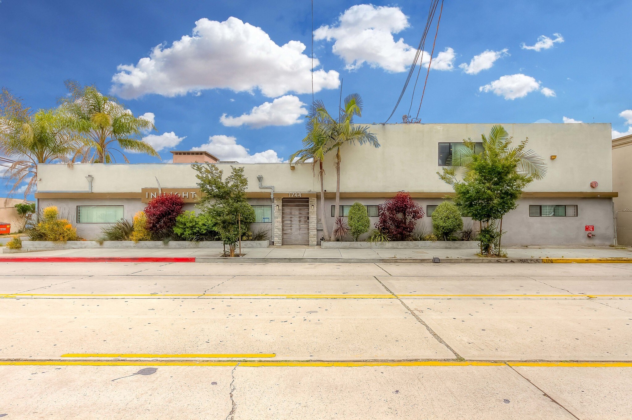 1744 W 166th St, Gardena, CA à louer Photo principale– Image 1 sur 14