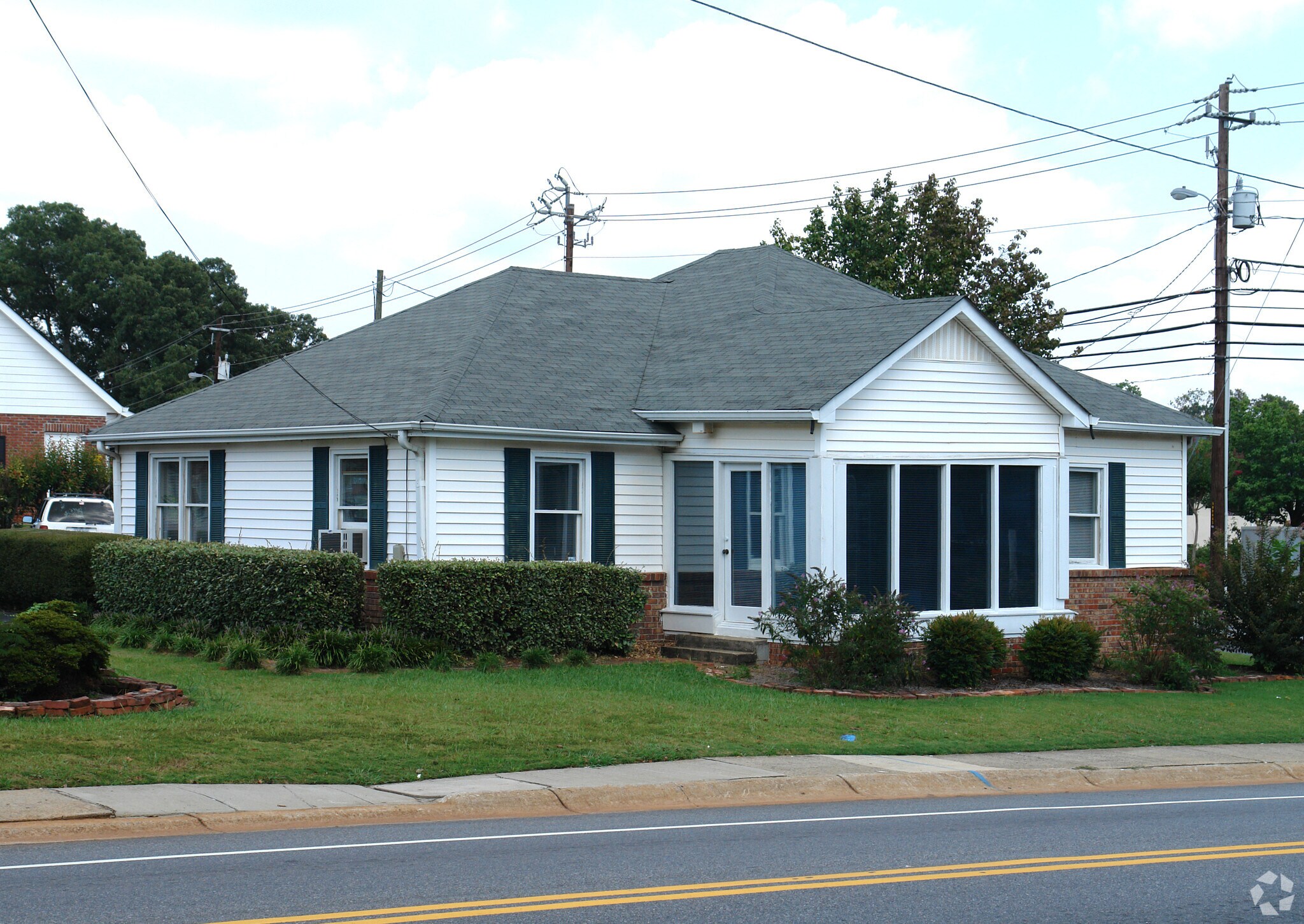 122 Norcross St, Roswell, GA à vendre Photo principale– Image 1 sur 10