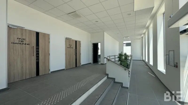 Rue La Seiglière, Bordeaux à louer - Photo de l’immeuble – Image 2 sur 15