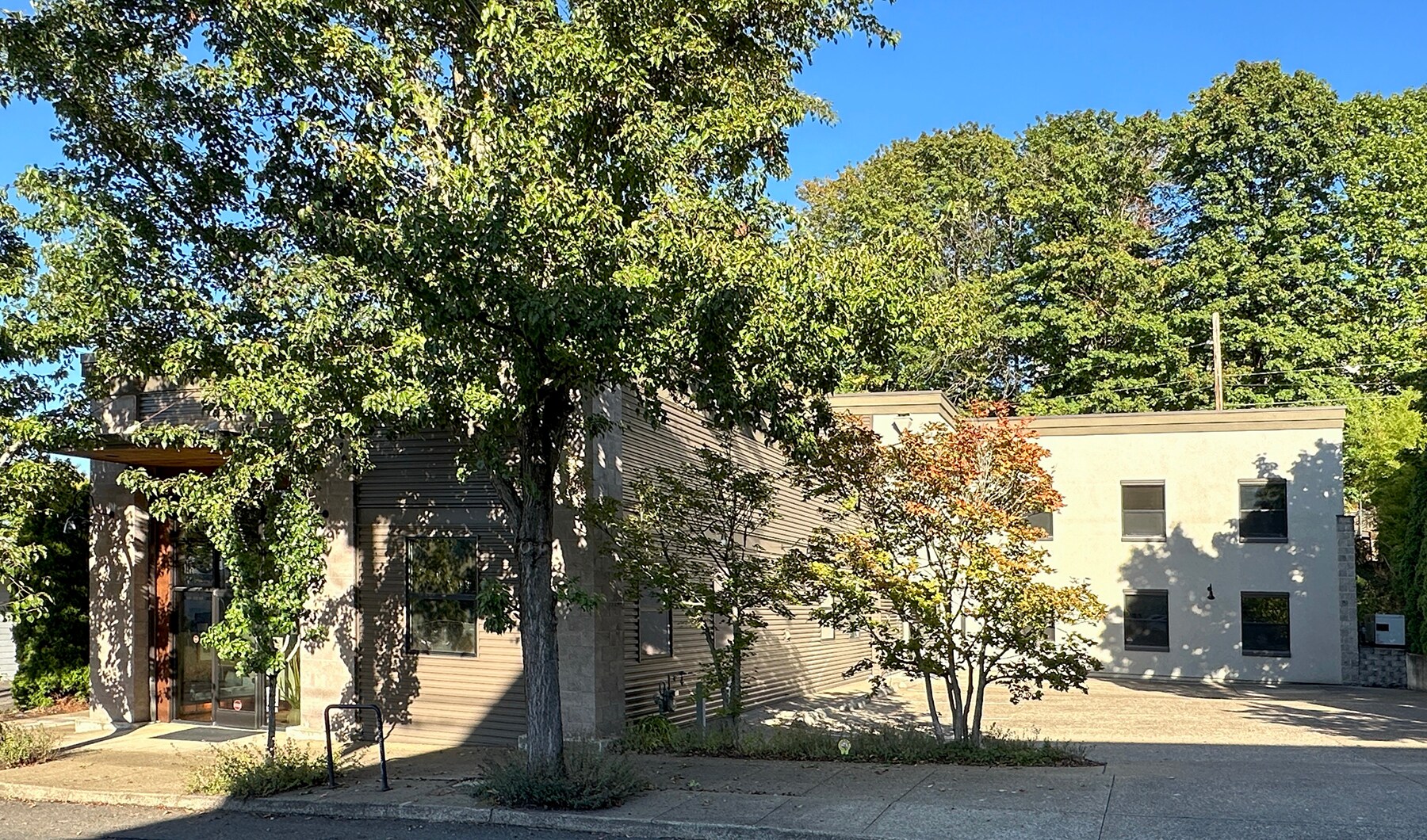 2130 NW 29th Ave, Portland, OR à louer Photo principale– Image 1 sur 4