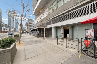 800 W Olympic Blvd, Los Angeles, CA à louer Photo intérieure– Image 1 sur 8