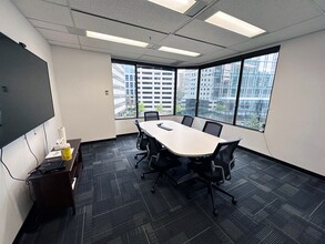 1130 W Pender St, Vancouver, BC à louer Photo intérieure– Image 2 sur 5