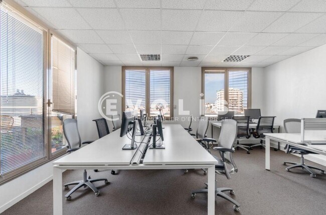 Plus de détails pour Bureau à louer