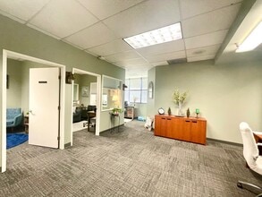 10737 Laurel St, Rancho Cucamonga, CA à louer Photo intérieure– Image 2 sur 15