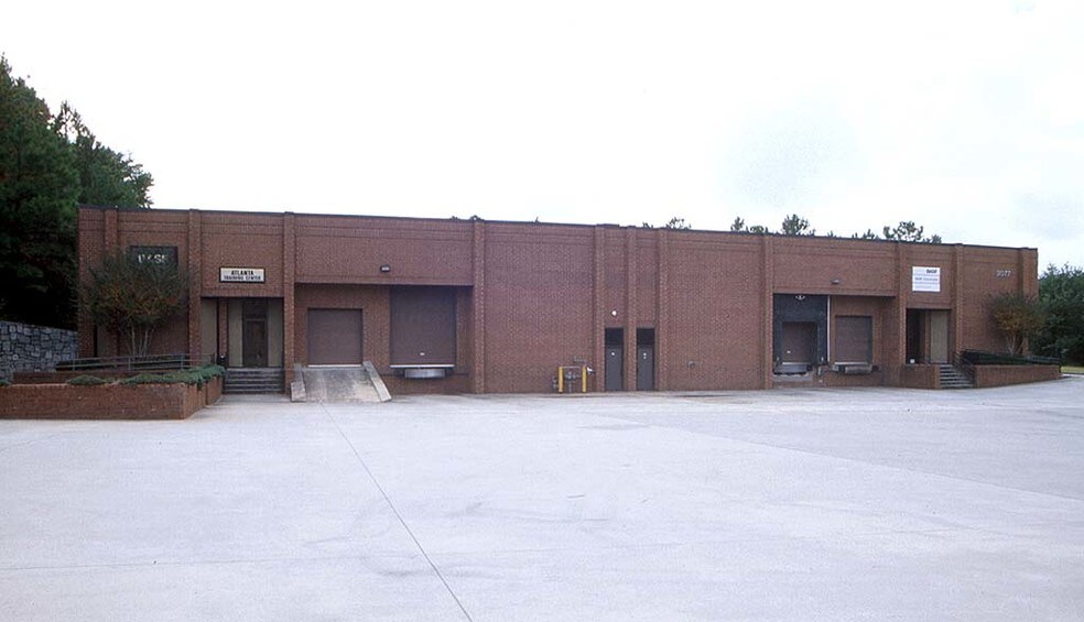 3077 Oakcliff Industrial St, Doraville, GA à louer - Photo de l’immeuble – Image 2 sur 3