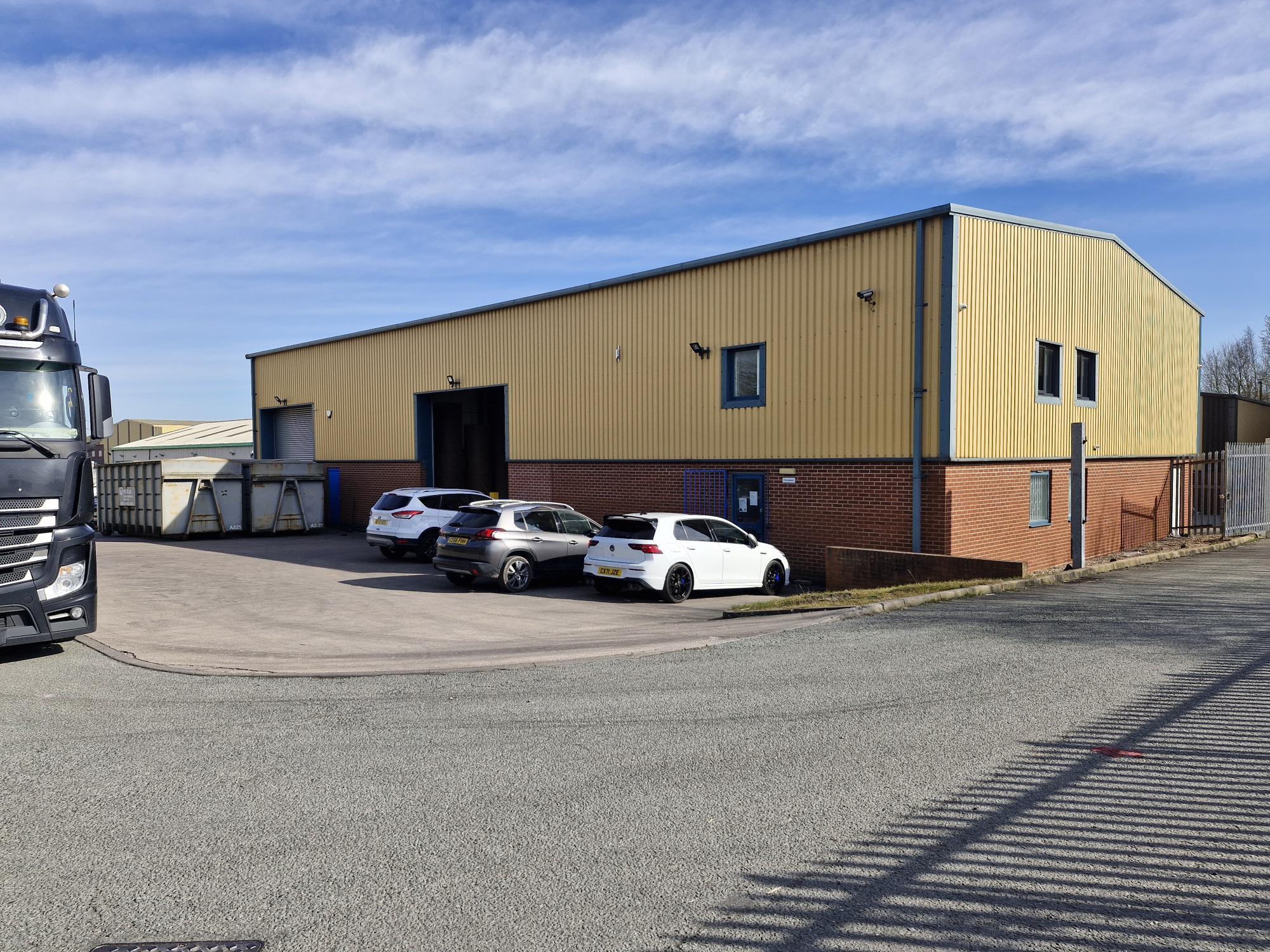 Hawkins Dr, Cannock à louer Photo de l’immeuble– Image 1 sur 2