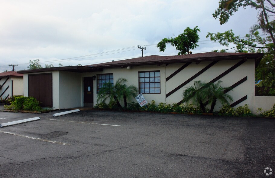 16801 NE 6th Ave, Miami, FL à vendre - Photo de l’immeuble – Image 3 sur 6