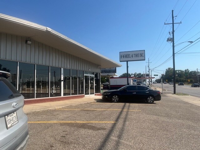 View Photo
