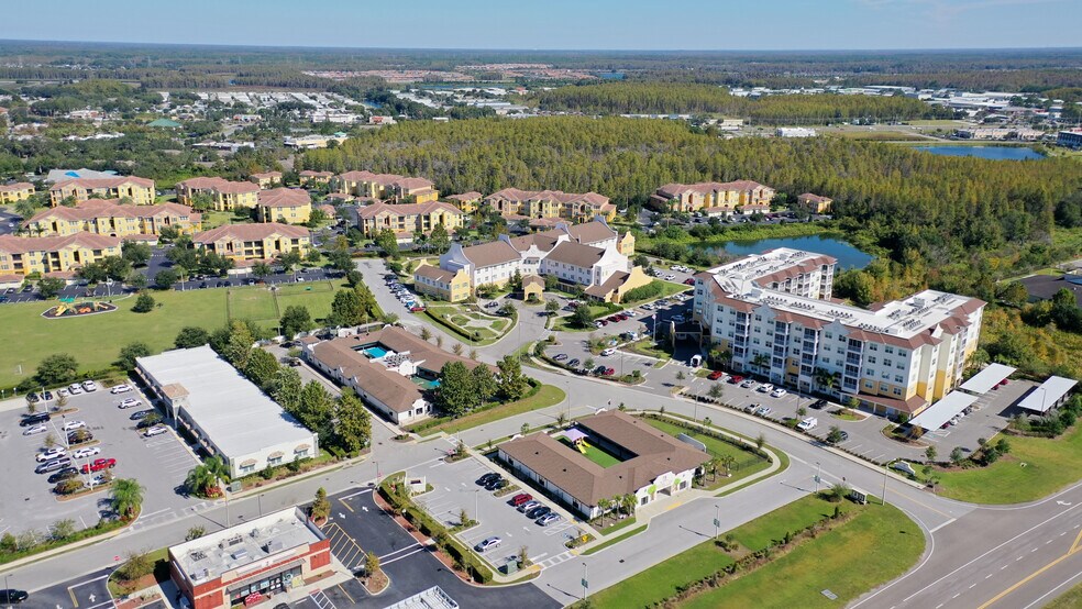10925 Trinity, New Port Richey, FL à louer - Photo de l’immeuble – Image 3 sur 15