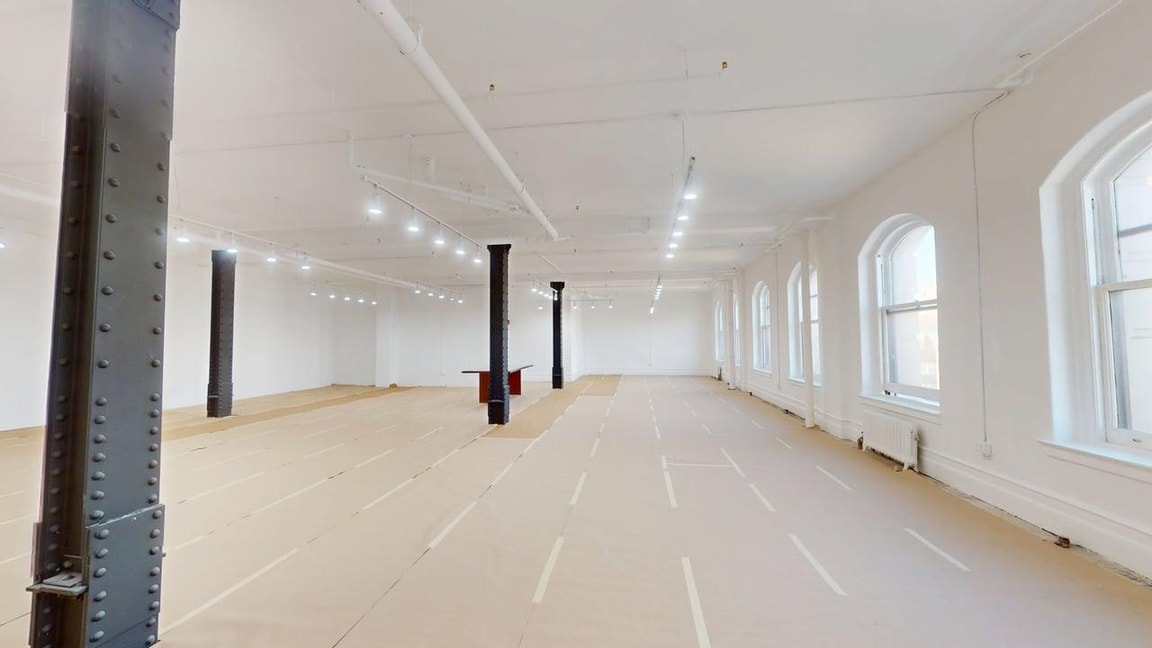 80 Fifth Ave, New York, NY à louer Photo intérieure– Image 1 sur 3