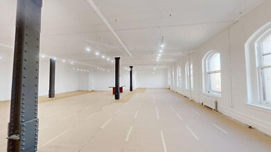 80 Fifth Ave, New York, NY à louer Photo intérieure– Image 1 sur 3