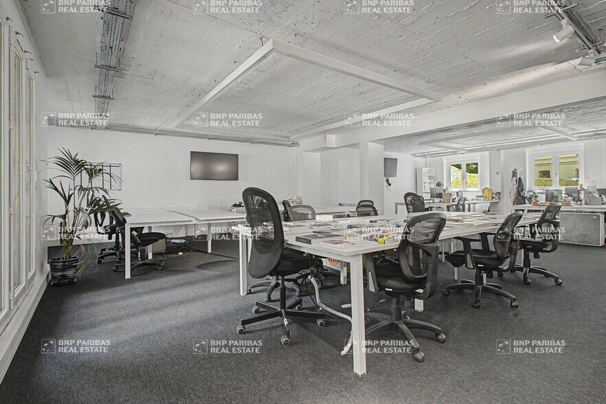 15-17 Rue Cler, Paris à louer - Photo intérieure – Image 1 sur 10