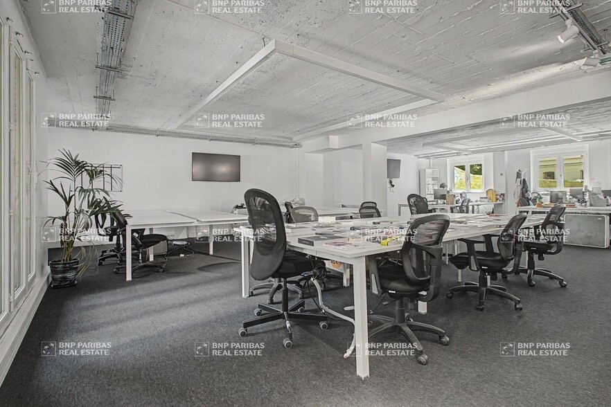 15-17 Rue Cler, Paris à louer - Photo intérieure – Image 1 sur 10