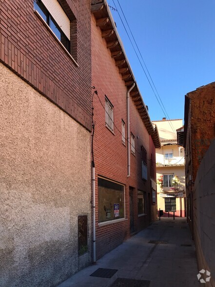 Calle de Buen Vecino, 4, Guadalajara, Guadalajara à vendre - Photo principale – Image 1 sur 2