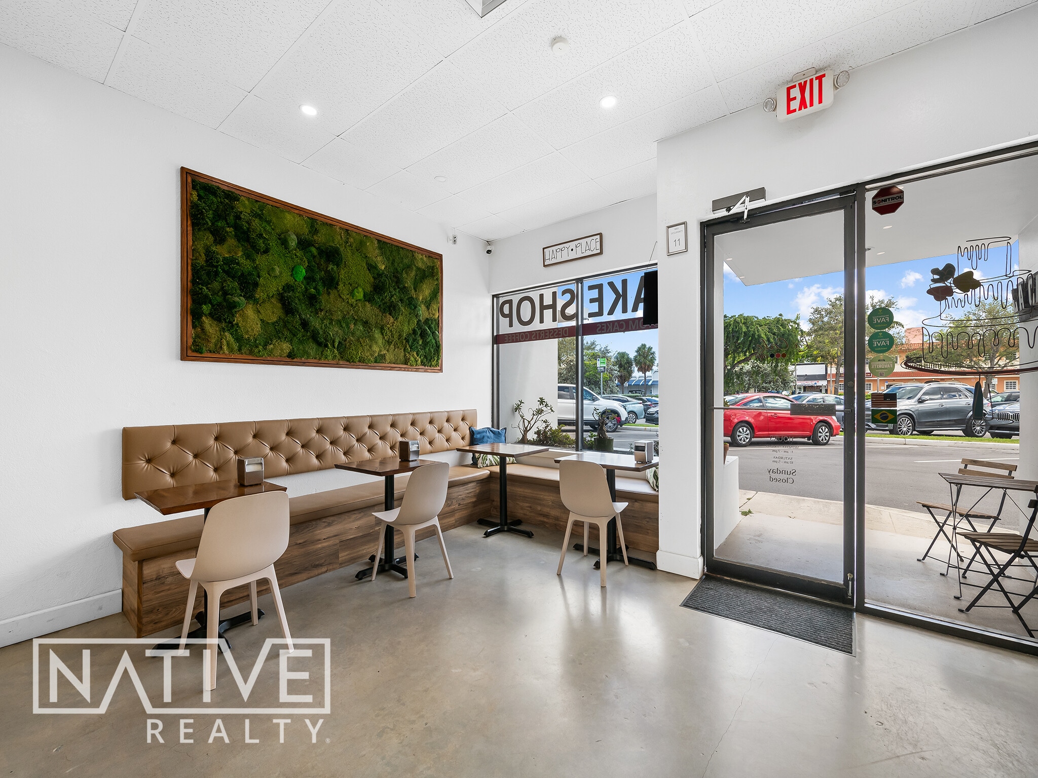 2801-2809 E Commercial Blvd, Fort Lauderdale, FL à louer Photo intérieure– Image 1 sur 9