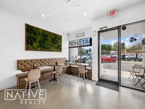 2801-2809 E Commercial Blvd, Fort Lauderdale, FL à louer Photo intérieure– Image 1 sur 9