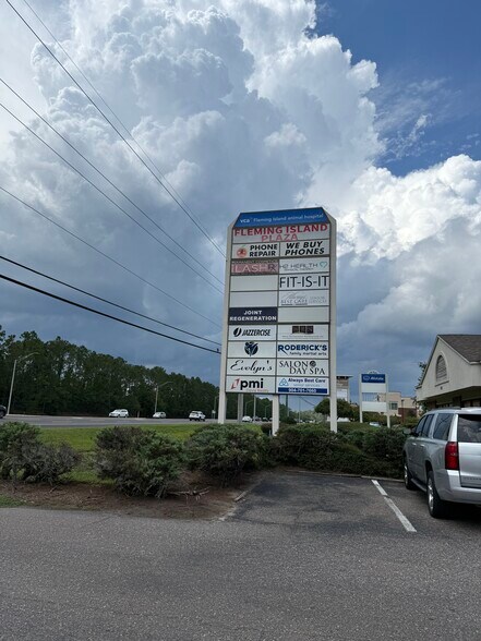 4711 Hwy 17 STE A9, Fleming Island, FL à louer - Photo de l’immeuble – Image 3 sur 7