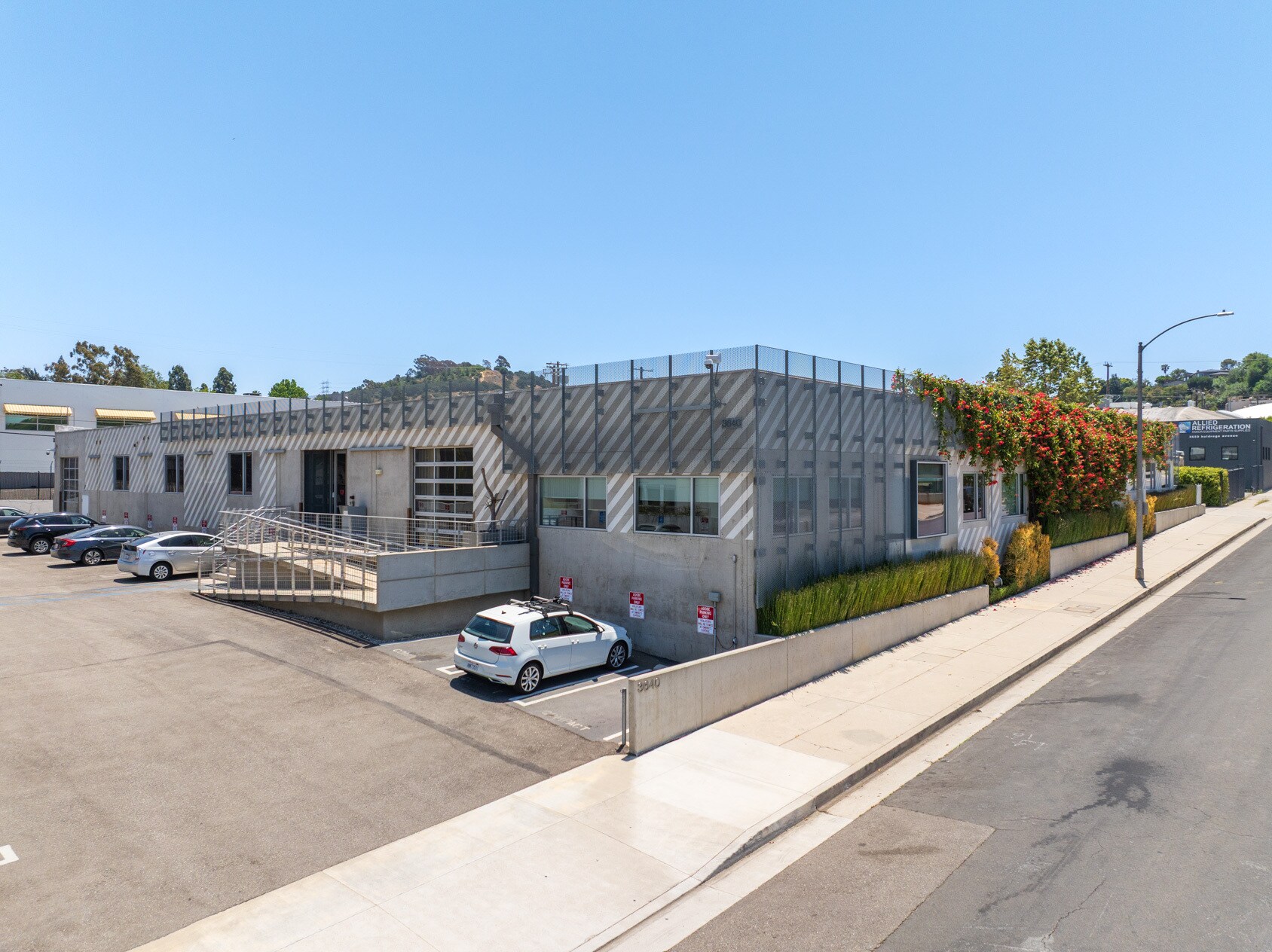 3640 Holdrege Ave, Los Angeles, CA à louer Photo principale– Image 1 sur 8