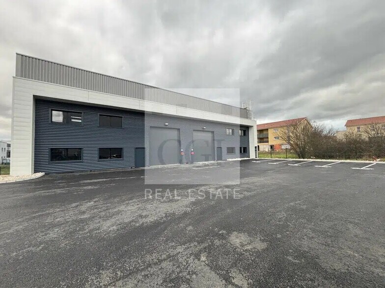 379 Chemin De La Jaconne, Chasse-sur-Rhône à louer - Photo de l’immeuble – Image 1 sur 10