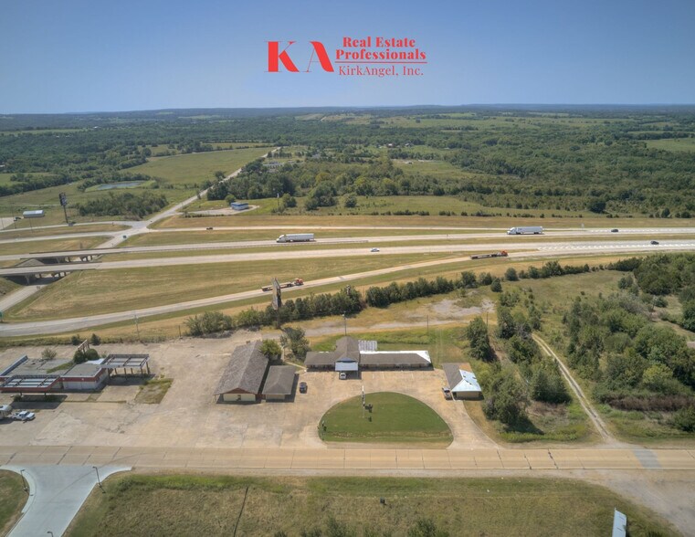 Premier I-40 Truck Stop Location portefeuille de 4 biens à vendre sur LoopNet.fr - Photo de l’immeuble – Image 3 sur 17
