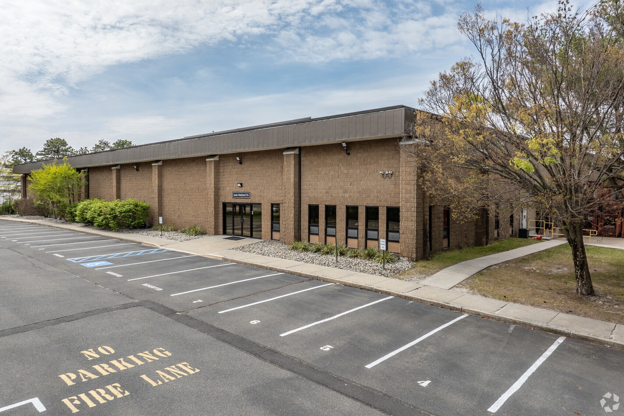 170 Lehigh Ave, Lakewood, NJ à louer Photo principale– Image 1 sur 13