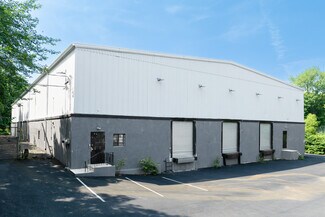 Plus de détails pour 10 S Somerset Ave, Mount Holly, NJ - Industriel/Logistique à louer