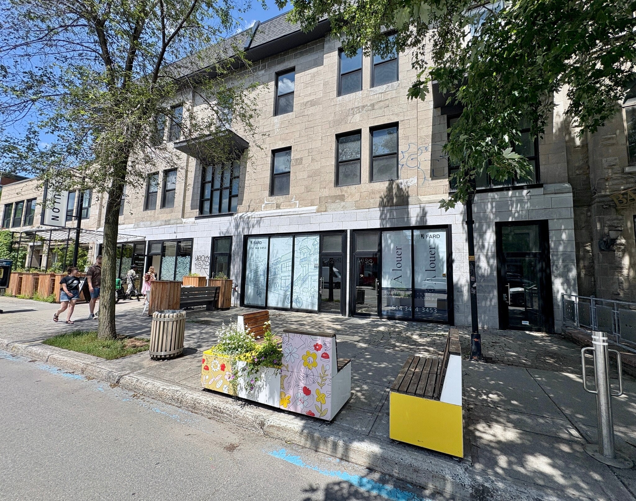 3999-4001 Rue Saint-Denis, Montréal, QC à louer Photo de l’immeuble– Image 1 sur 4