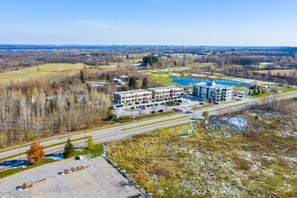 300 Terry Fox Dr, Ottawa, ON - VUE AÉRIENNE  vue de carte