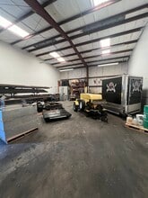 10830 Canal St, Seminole, FL à louer Photo intérieure– Image 1 sur 1
