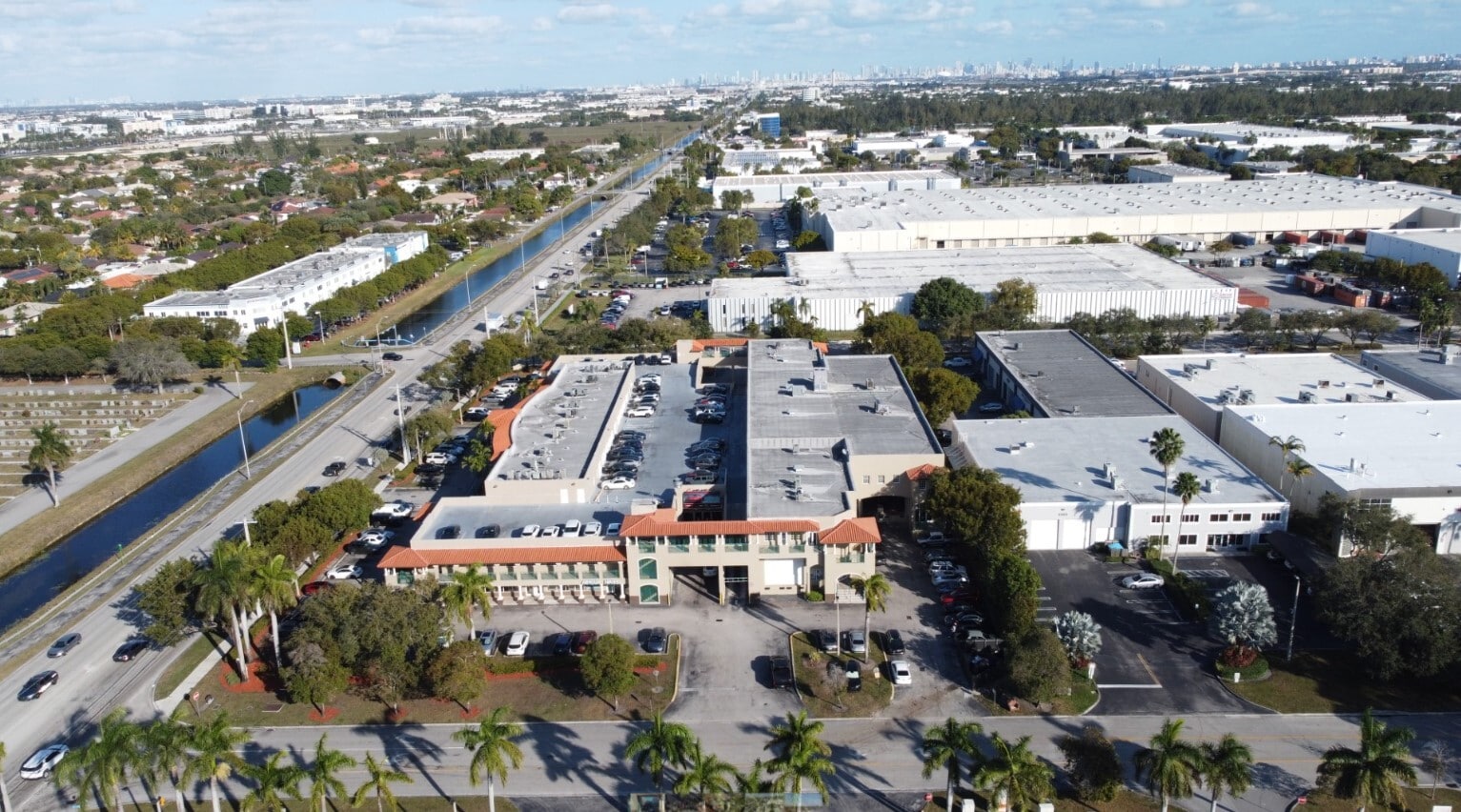 10200 NW 25th St, Doral, FL à vendre Aérien– Image 1 sur 26