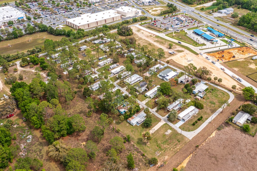 3290 W Parkville St, Lecanto, FL à vendre - Photo de l’immeuble – Image 1 sur 1