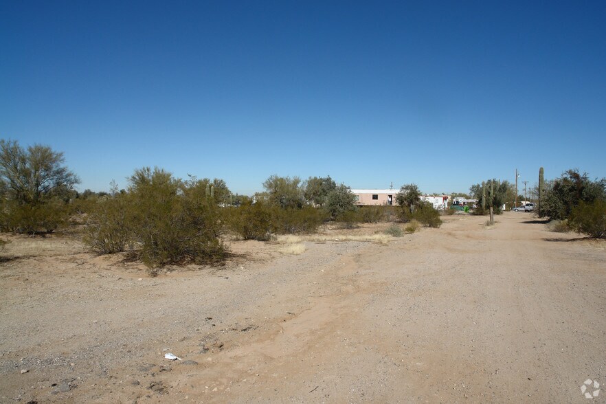 6681 N Sandario Rd, Tucson, AZ à vendre - Photo de l’immeuble – Image 2 sur 2