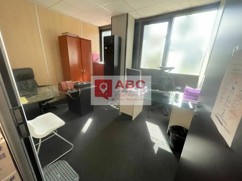 Bureau dans Pérols à louer Photo de l’immeuble– Image 1 sur 7