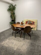 4201 Millersville Rd, Indianapolis, IN à louer Photo intérieure– Image 1 sur 3