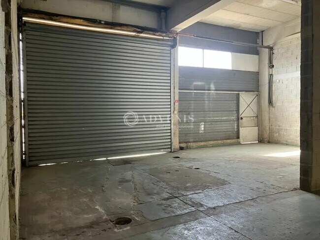 Plus de détails pour Industriel/Logistique à louer
