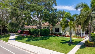 Plus de détails pour 325 NW Spanish River Blvd, Boca Raton, FL - Logement à vendre