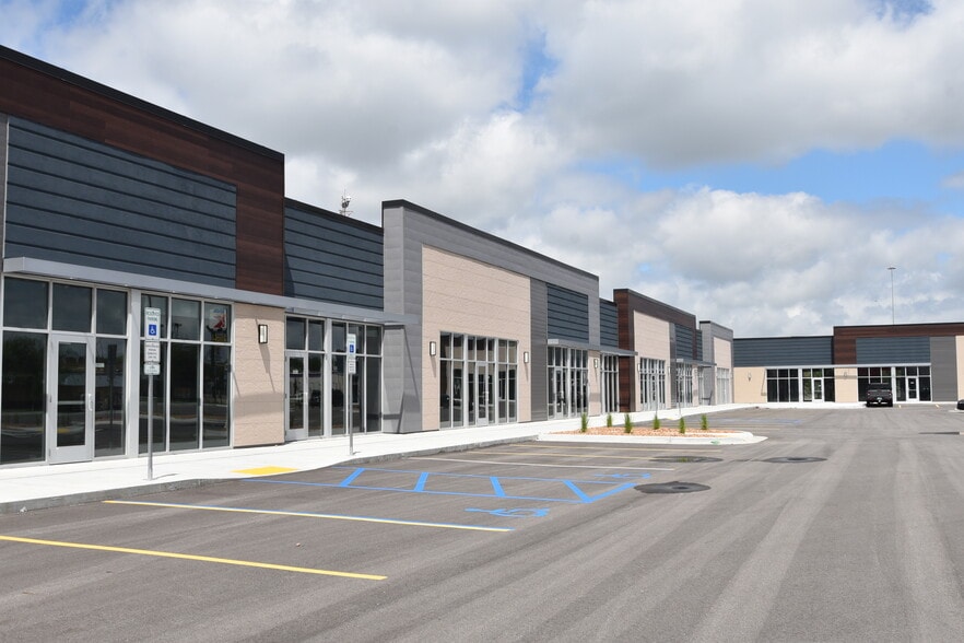 2301 University Dr S, Fargo, ND à louer - Photo de l’immeuble – Image 3 sur 3