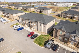 2146 Prospector Ct, Bowling Green, KY - Vue aérienne  vue de carte - Image1