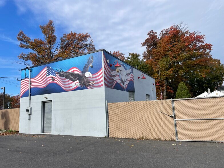 867 US Highway 1, Avenel, NJ à vendre - Photo de l’immeuble – Image 2 sur 5