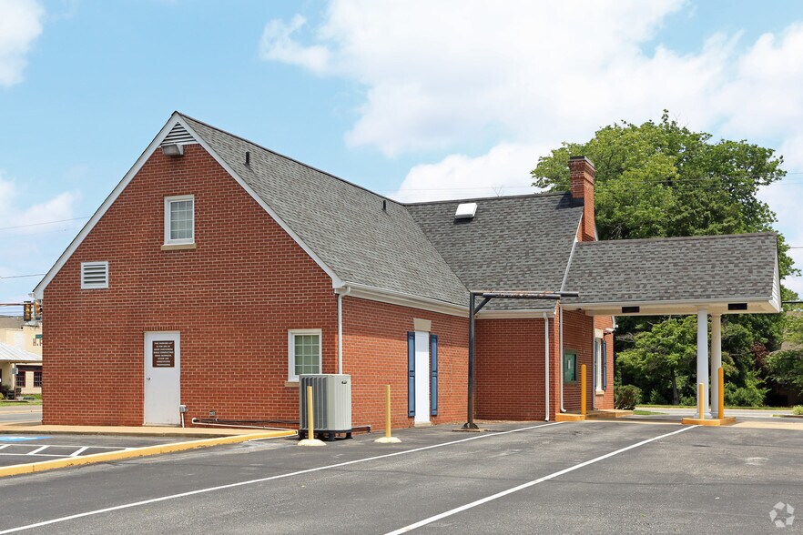 8970 Courthouse Rd, Spotsylvania, VA à louer - Photo de l’immeuble – Image 3 sur 3