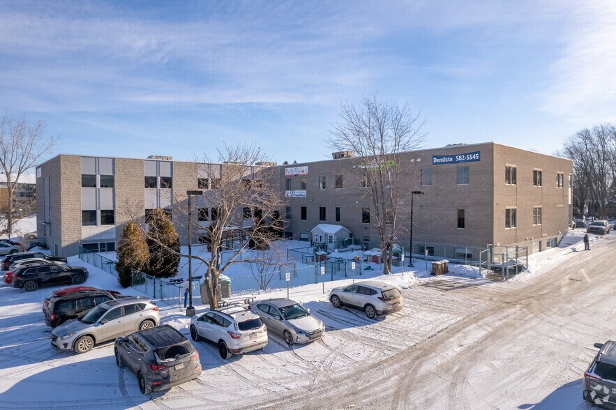 155 Boul Lacombe, Repentigny, QC à louer - Photo de l’immeuble – Image 3 sur 5