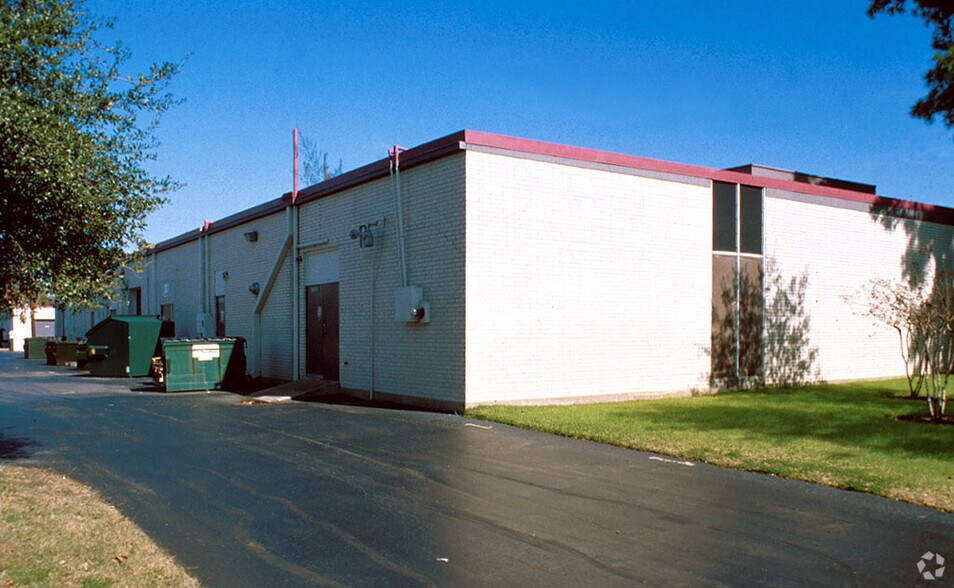 4140 Directors Row, Houston, TX à louer - Autre – Image 2 sur 13