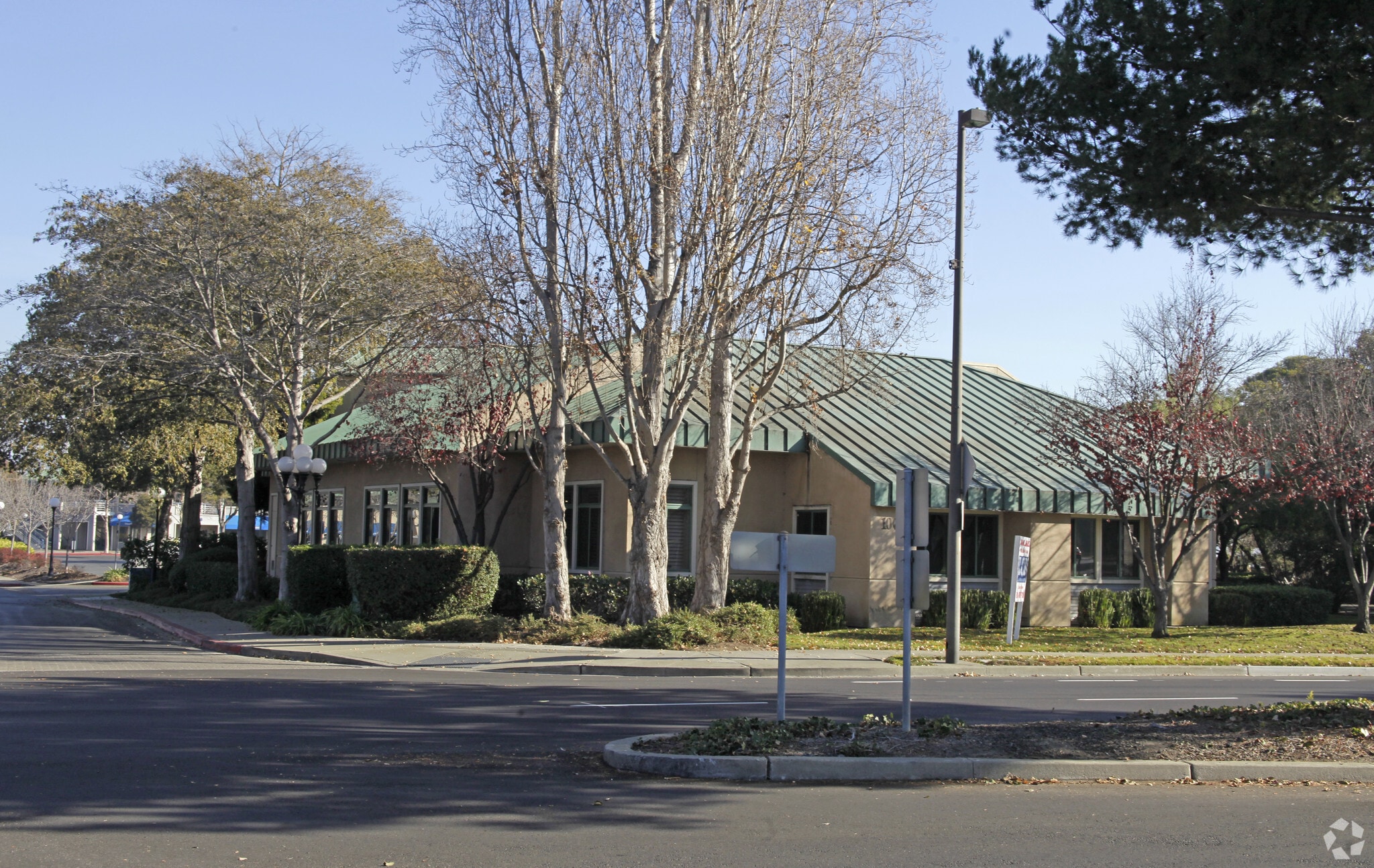1000 Marina Village Pky, Alameda, CA à louer Photo principale– Image 1 sur 7
