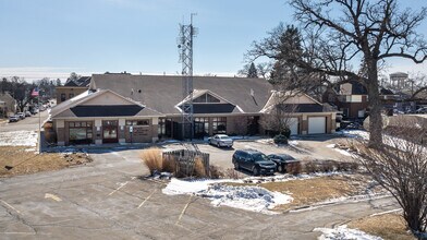 1055 University Ave, Dubuque, IA - Vue aérienne  vue de carte - Image1