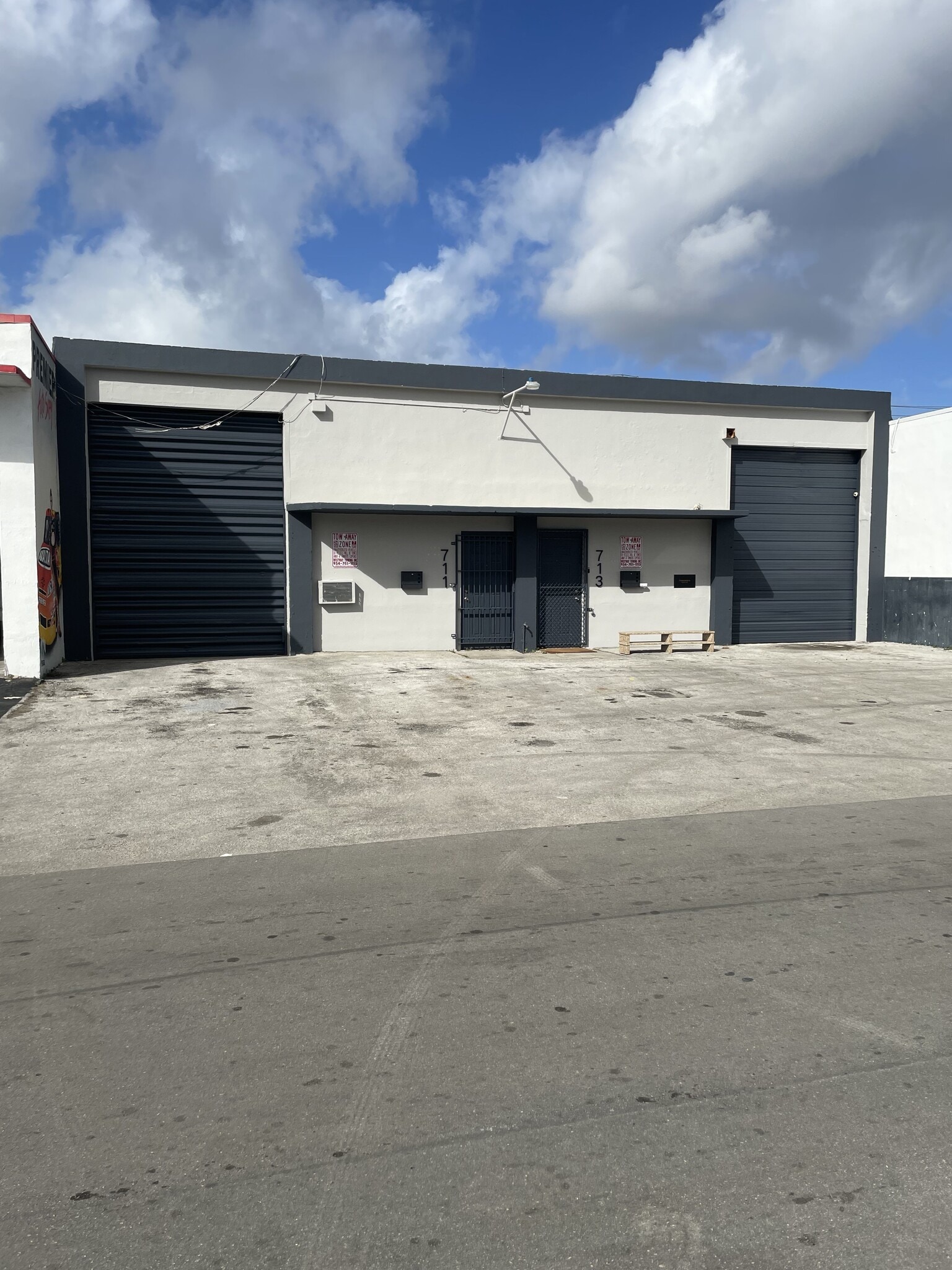 711 NW 6th Ave, Fort Lauderdale, FL à louer Photo intérieure– Image 1 sur 2