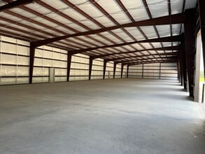 24436 FM 1314 Rd, Porter, TX à louer Photo intérieure– Image 2 sur 3