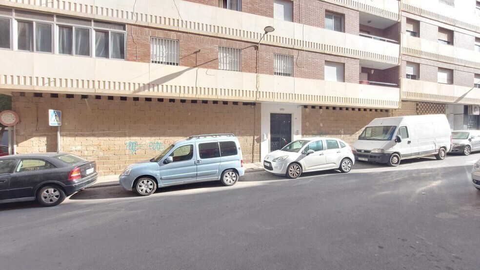 Local commercial dans El Ejido, Almería à vendre - Photo de l’immeuble – Image 2 sur 3
